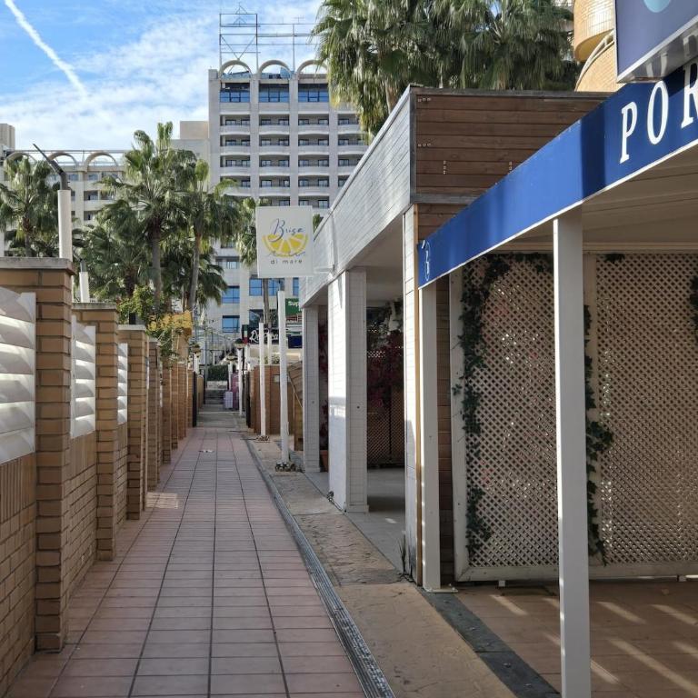 Bahia Park Apto A un Paso Del Mar Bahia ORO - Apartamento de 3 dormitorios - 80