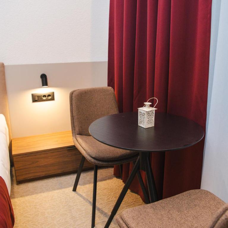 Eterna Apartments-City Center - Suite - 12
