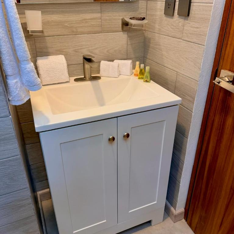 Hegel 215 Bed & Breakfast Boutique - Deluxe Doppelzimmer mit Balkon - 4