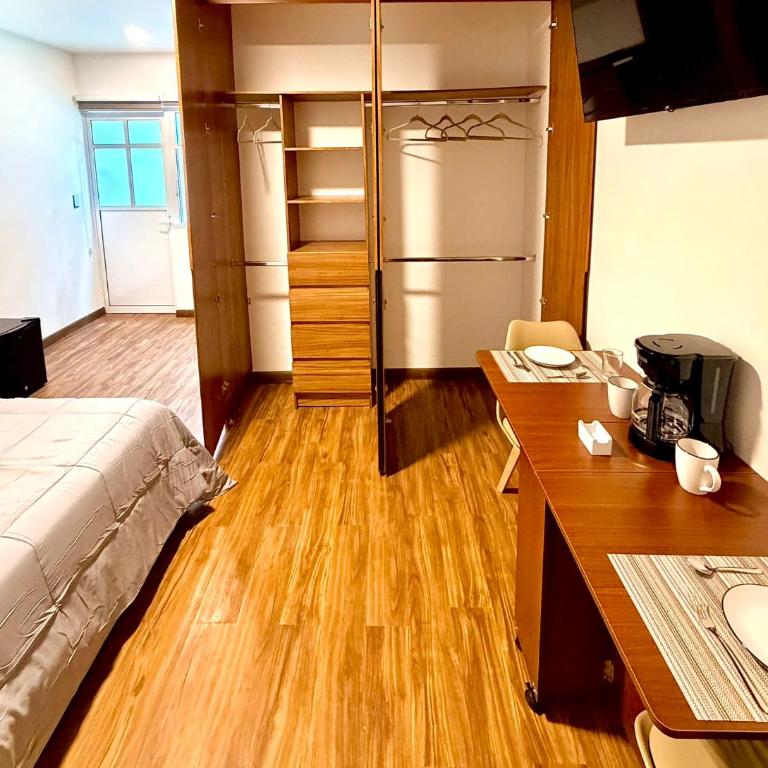 Hegel 215 Bed & Breakfast Boutique - Deluxe Doppelzimmer mit Balkon - 13