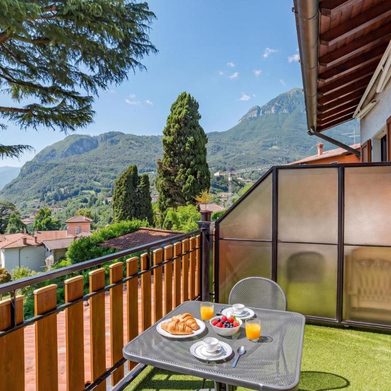 Lake View CORI Apartments - One Bedroom Apartment with Terrace 2 - 5