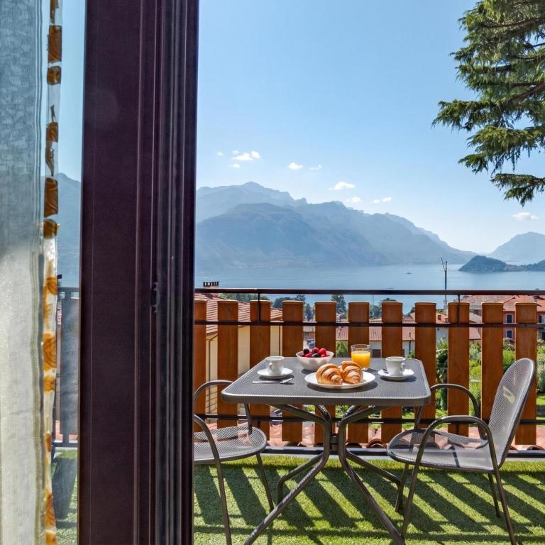 Lake View CORI Apartments - One Bedroom Apartment with Terrace 3 - 4