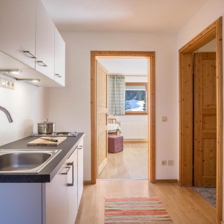 Lettnerhof Familysuite Balcony - Appartamento Deluxe con 2 Camere da Letto e Vista Giardino - 13