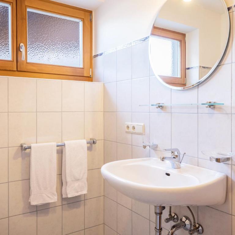 Lettnerhof Familysuite Balcony 4 - Appartamento Deluxe con 2 Camere da Letto e Vista Giardino - 10