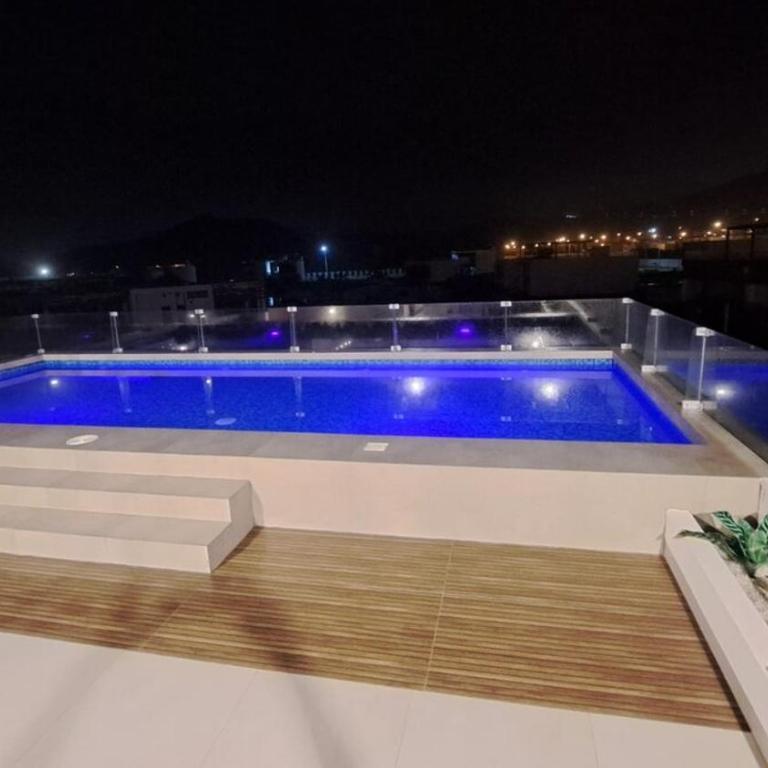 Casa Grupos Piscina Privada 13 Personas - Villa - 28