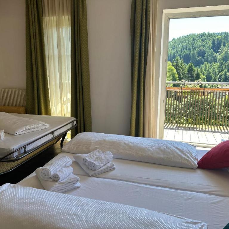 Alpen Eghel Resort & SPA - Camera Quadrupla Standard - 1