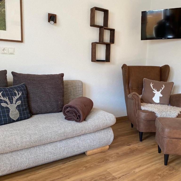 Landhaus Engadin - Apartment mit 1 Schlafzimmer, Balkon und Bergblick - 8