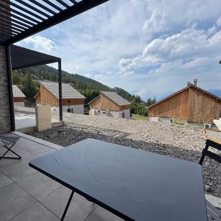 Chalet Altéa - 7 à 8 pers - Neuf & Cosy - 300 m des Pistes - Chalet - 13