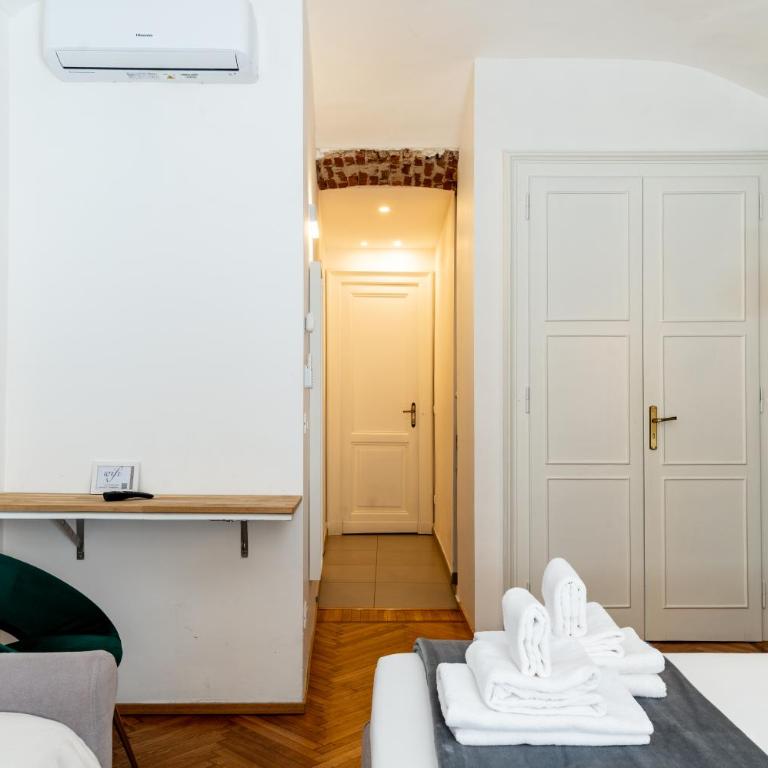 Turin Central Suite - Triple Room - 3