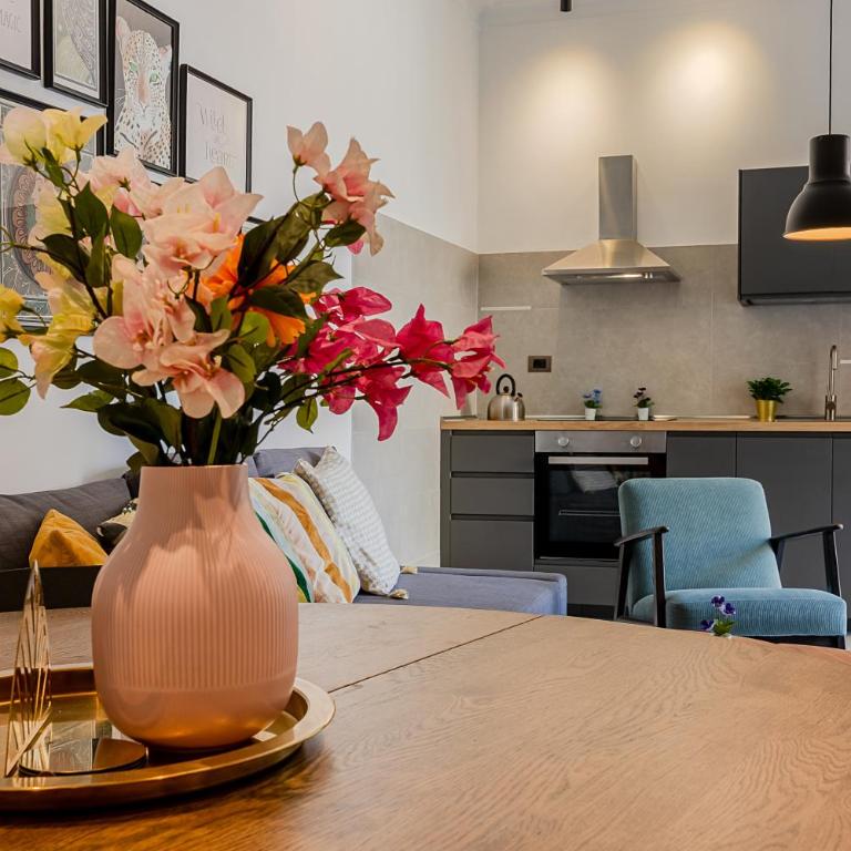 Aurelia's Hideaway, Near Vatican - Appartamento con 2 Camere da Letto e Balcone - 1