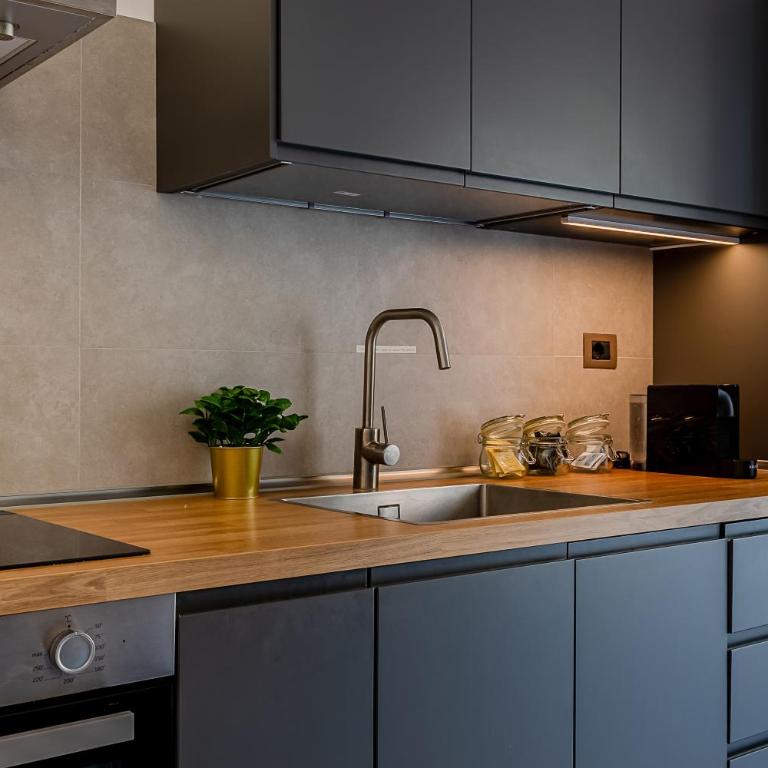 Aurelia's Hideaway, Near Vatican - Appartamento con 2 Camere da Letto e Balcone - 3