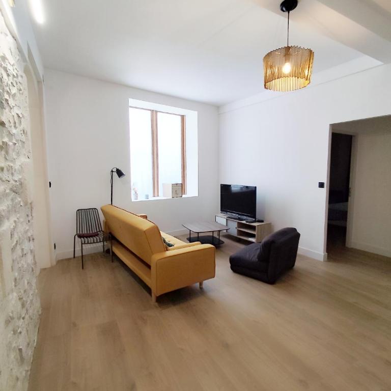 Grand T3 climatisé Terrasse proche Gare et Arènes - Appartement 3 Chambres - 27