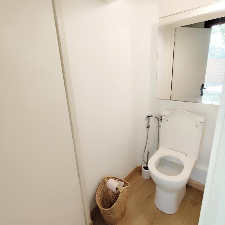 Grand T3 climatisé Terrasse proche Gare et Arènes - Appartement 3 Chambres - 18