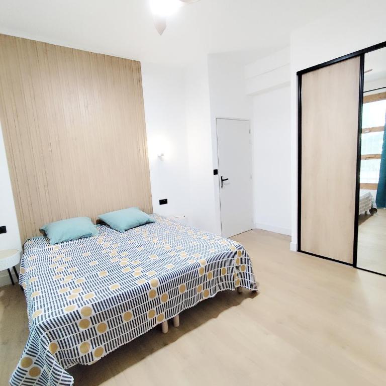 Grand T3 climatisé Terrasse proche Gare et Arènes - Appartement 3 Chambres - 12