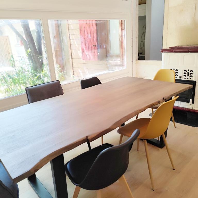 Grand T3 climatisé Terrasse proche Gare et Arènes - Appartement 3 Chambres - 28