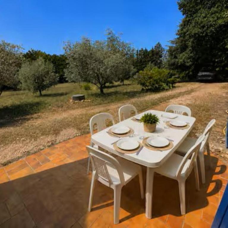 L'Ensoleillade - Maison de campagne avec grand jardin arboré à 5 min d'Aix - Casa de 4 dormitorios - 1
