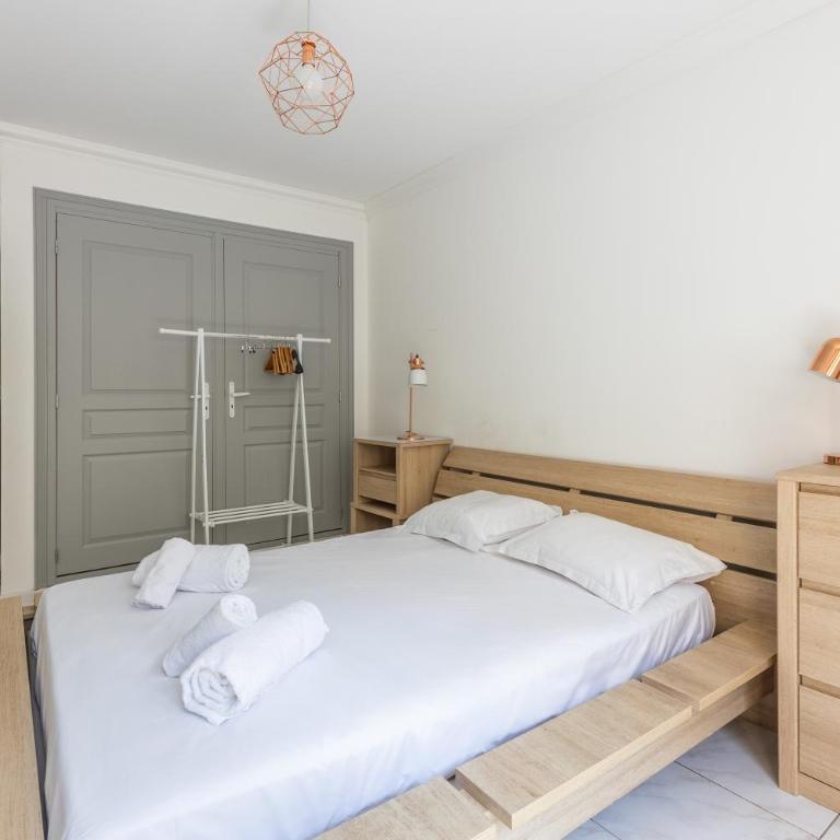 LB Vacation Rentals I Design Apt with Private Garage Holiday & Congress - Appartamento con 2 Camere da Letto - 15