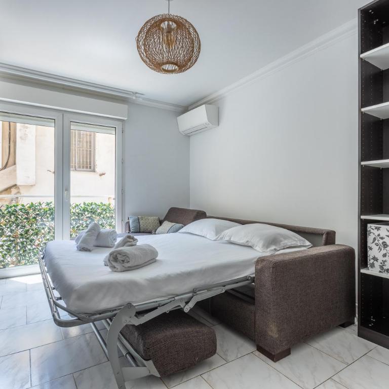 LB Vacation Rentals I Design Apt with Private Garage Holiday & Congress - Appartamento con 2 Camere da Letto - 33