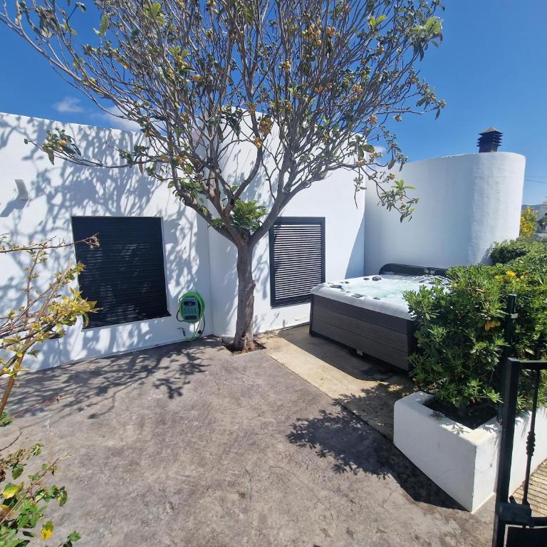 VILLA CALA LLARGA BEACH - Casa de 3 dormitorios - 3