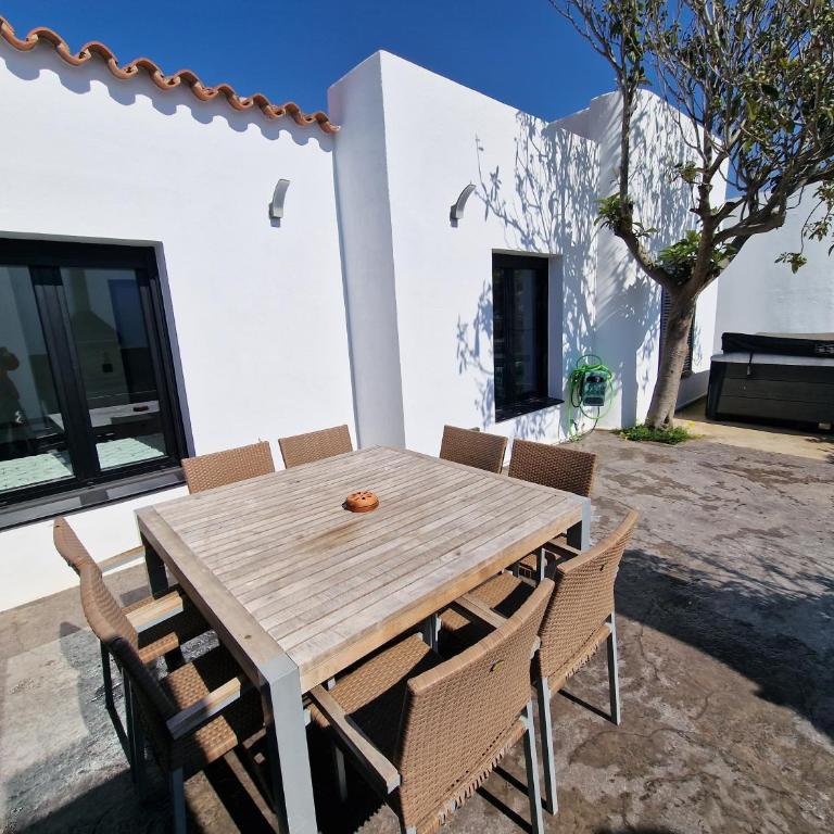 VILLA CALA LLARGA BEACH - Casa de 3 dormitorios - 10