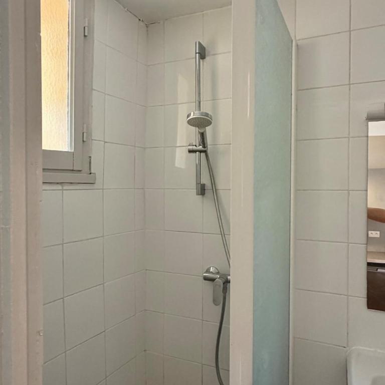 Air-conditioned one-bedroom apartment ꔷ Heart of Aix-en-Provence ꔷ Quiet - Apartamento de 1 dormitorio - 3