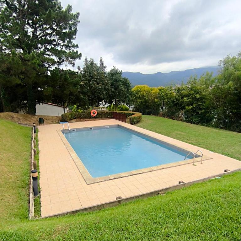 Meublé de tourisme 3 étoiles avec piscine, terrasse, vue sur les montagnes - Appartement 1 Chambre - 11