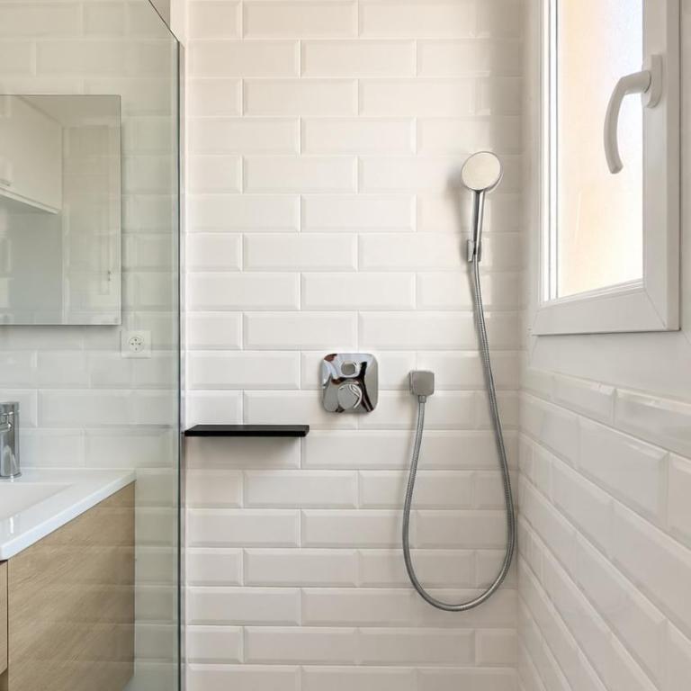 La Perle Apt w Amazing - Two-Bedroom Apartment - 22