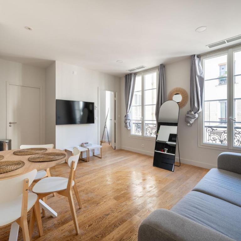 Cozy and Central 2BDR Modern Home in 10th Paris - Appartement - 45