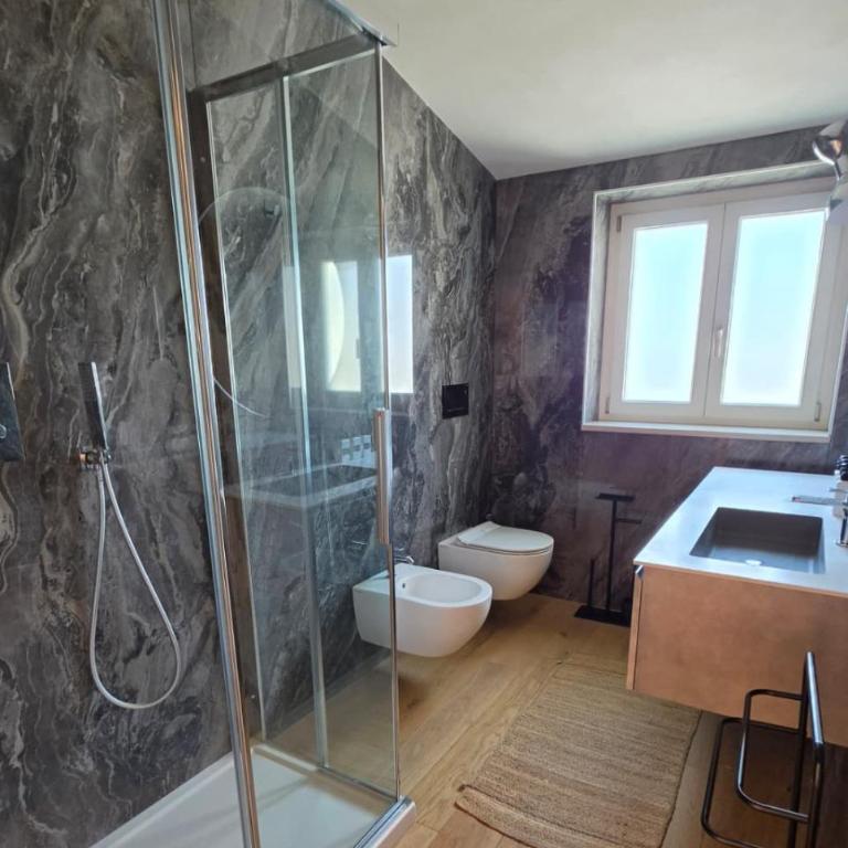ION Luxury Home - Suite - 4