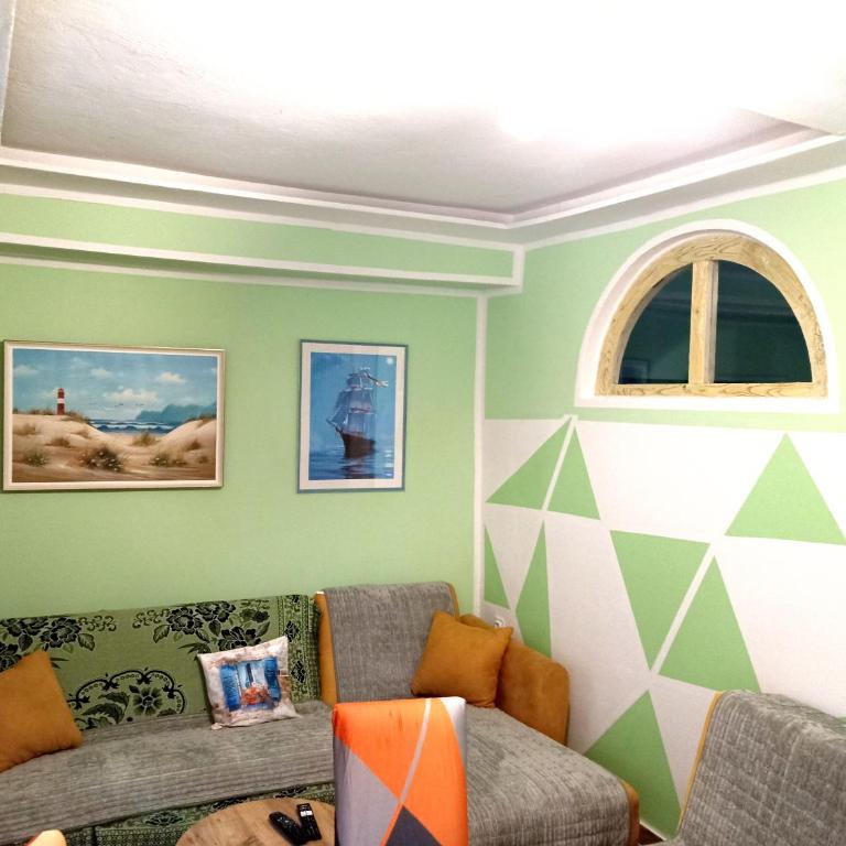 Old House - Apartman sa 2 Spavaće Sobe - 10