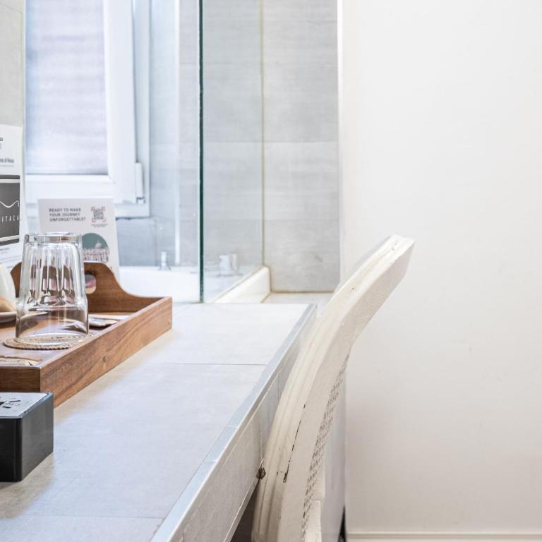 Corso Suite 107 Rooms Wellness & Spa - King Room with Spa Bath - 2