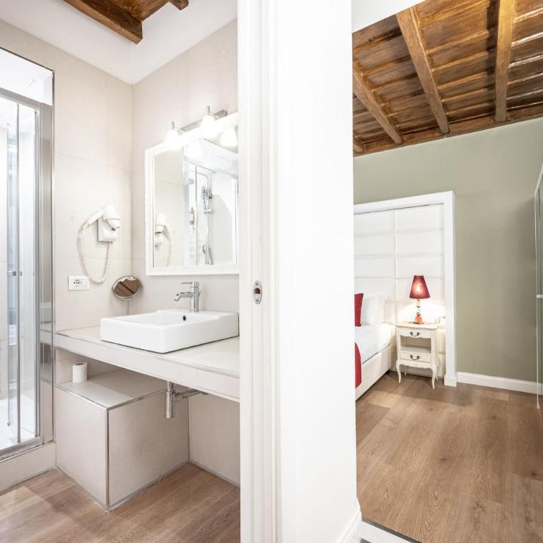 Corso Suite 107 Rooms Wellness & Spa - King Room with Spa Bath - 12
