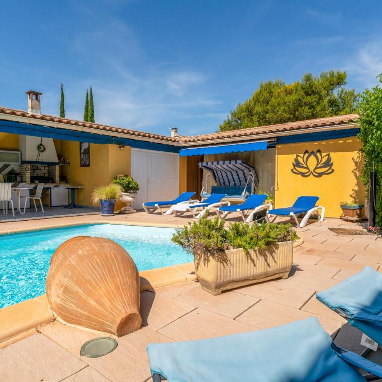 Le Zenith - Calme absolu, jardin et piscine en Provence - Maison 1 Chambre - 1
