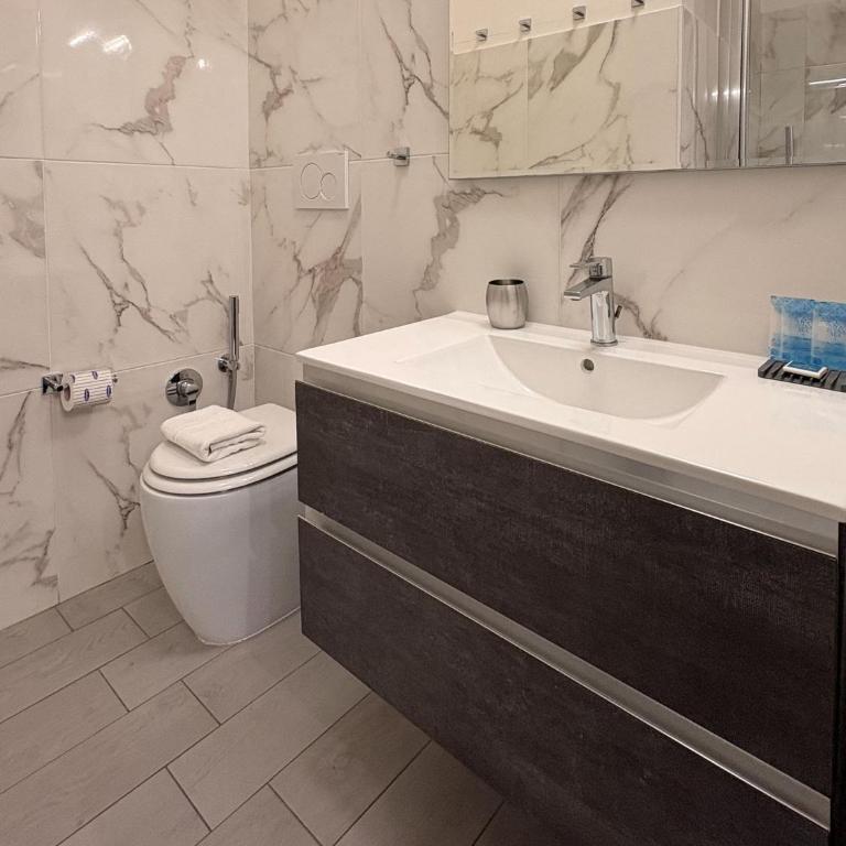Gold Fabulous Jacuzzi Suite Trastevere - Monolocale Superior - 11