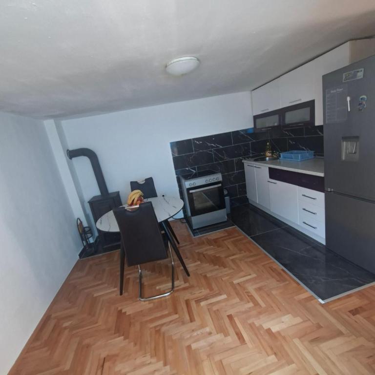 Sarajevo Centar - Apartman sa 2 Spavaće Sobe - 2