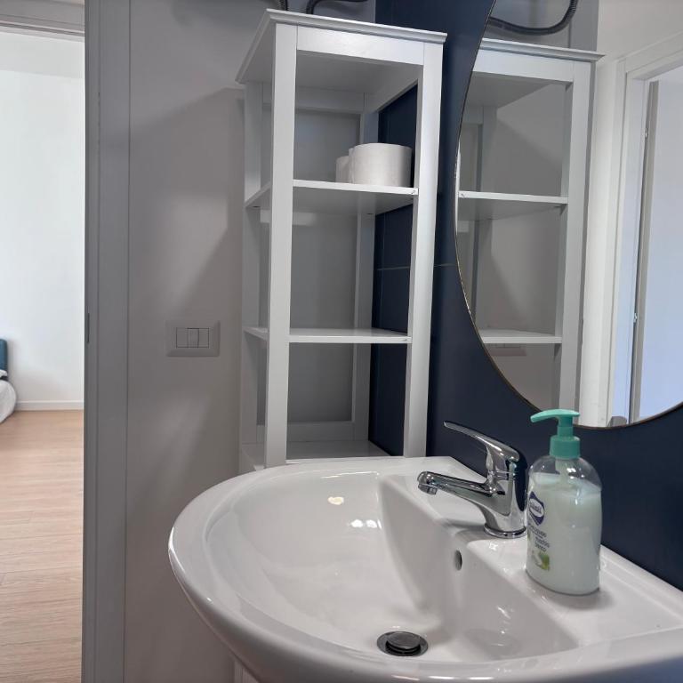 Domus Blue Giureconsulti - Appartamento con 1 Camera da Letto - 5