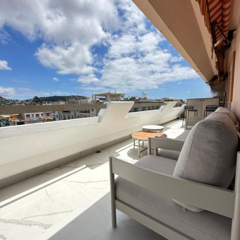 Terrasse 20m2 T2 Nice Étoile - Hyper Centre Carré d'Or - Apartment mit 1 Schlafzimmer - 28