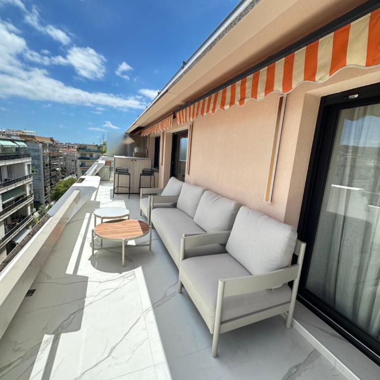 Terrasse 20m2 T2 Nice Étoile - Hyper Centre Carré d'Or - Apartment mit 1 Schlafzimmer - 30