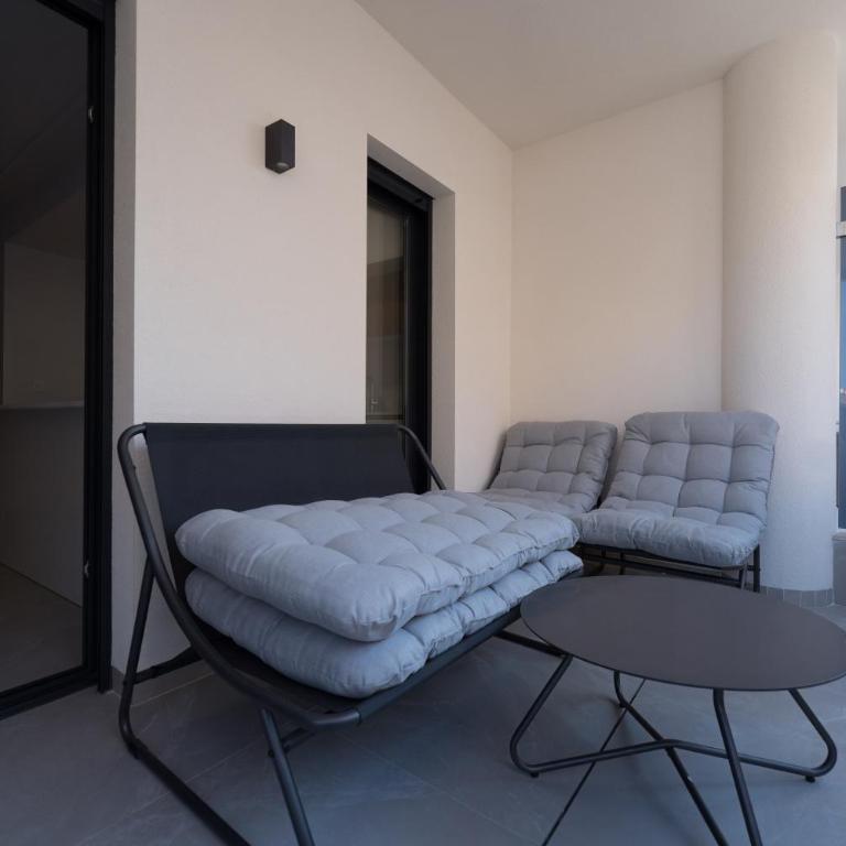 YourSpain es Apartment S2 2 2A Heated Pool - Three-Bedroom Apartment with Balcony - 22