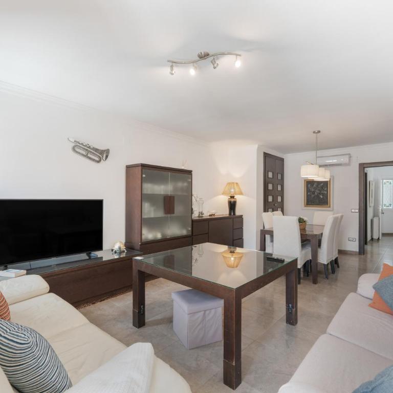 Sierra Ronda Centro - Apartamento Deluxe de 2 dormitorios con balcón - 2