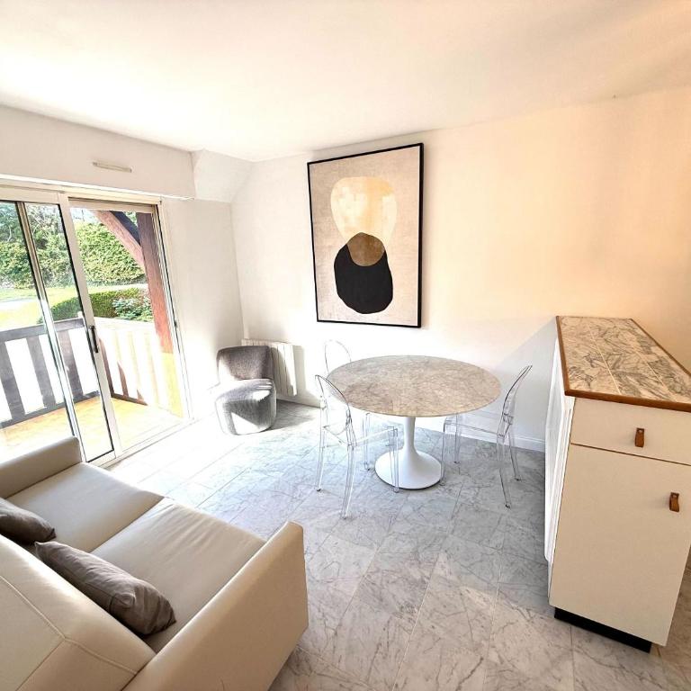 Résidence LE ROYAL PANORAMA - Appartement 1 Chambre - Vue sur Jardin - 5