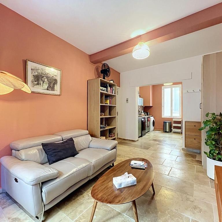 Beautiful 40m2, 1 bedroom apartment with AC in the heart of the city - Appartement 1 Chambre - 1
