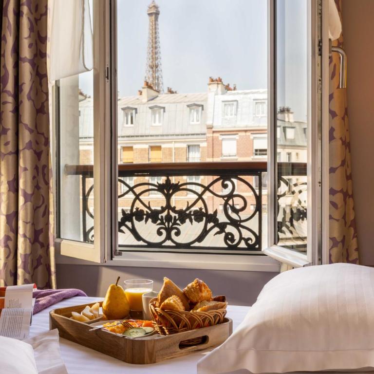 Hôtel Le Relais Saint Charles - Habitación Doble Superior con vistas a la Torre Eiffel - 1
