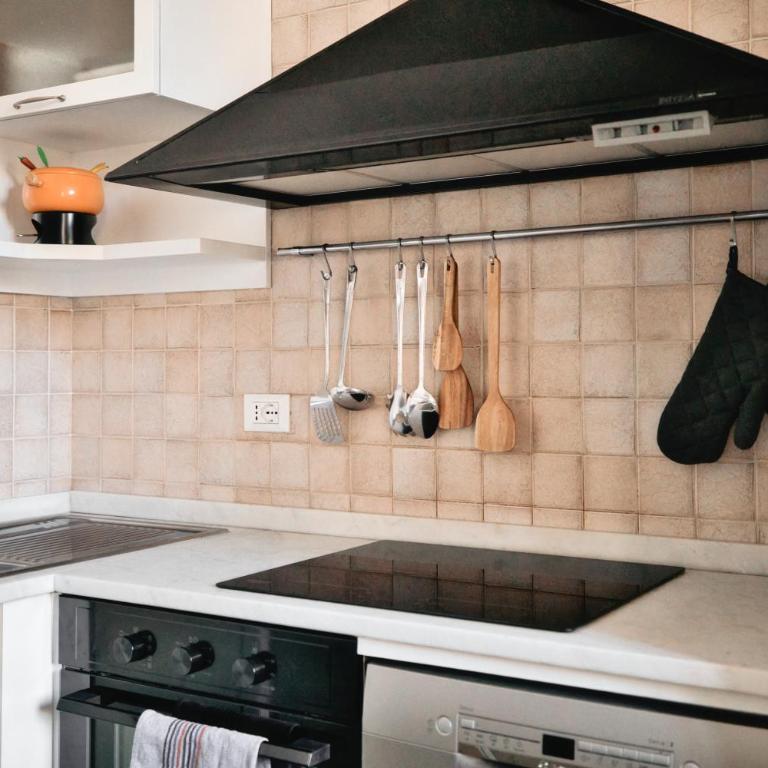Bright apartment 20 min from Duomo-M4 Dateo - Appartamento con 1 Camera da Letto - 14