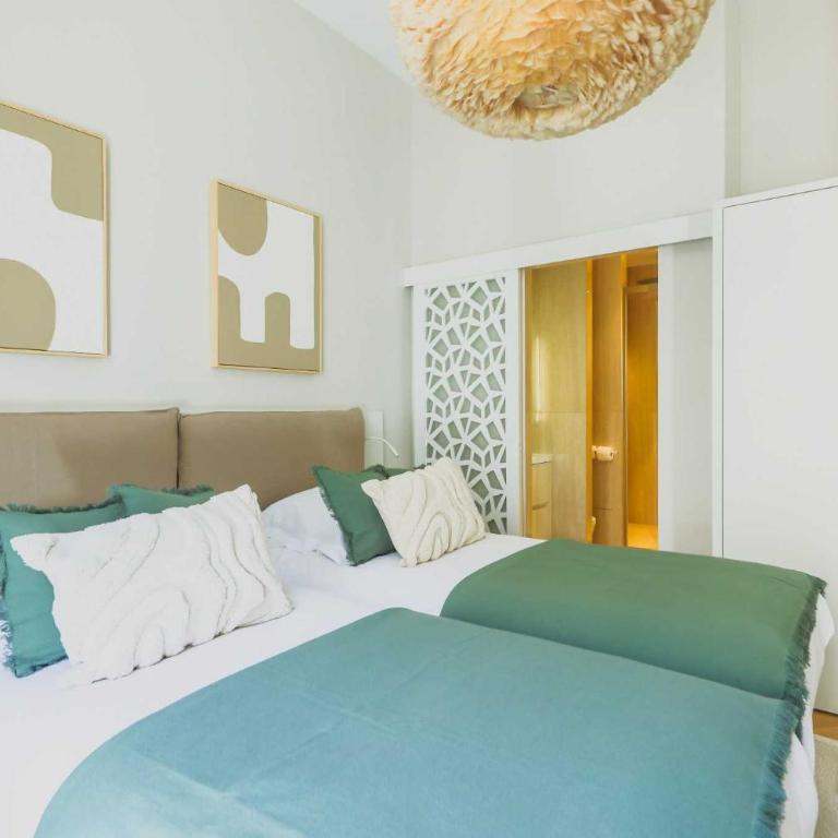 Apt 2BDR 4P - Arc de Triomphe Champs-Élysées - Appartement 2 Chambres - 2