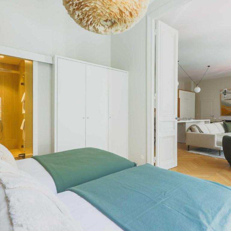 Apt 2BDR 4P - Arc de Triomphe Champs-Élysées - Appartement 2 Chambres - 9