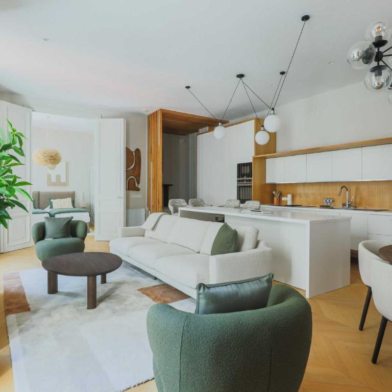 Apt 2BDR 4P - Arc de Triomphe Champs-Élysées - Appartement 2 Chambres - 1