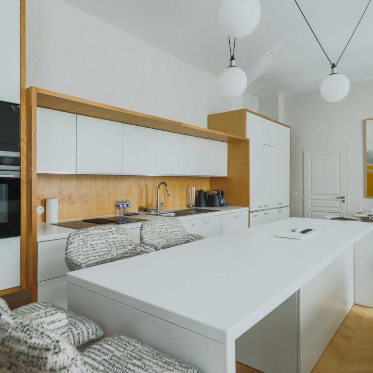 Apt 2BDR 4P - Arc de Triomphe Champs-Élysées - Appartement 2 Chambres - 17