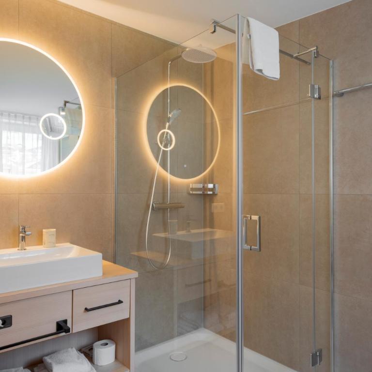 Aparthotel Saladina direkt an der Talstation - Deluxe Apartment mit Balkon und 2 Schlafzimmern - 10