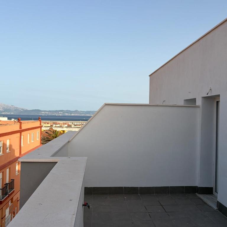 Kame House-3HAB, 3 terrazas con vistas al mar y parking, a un paso del centro - Apartamento de 3 dormitorios con vistas al mar - 9